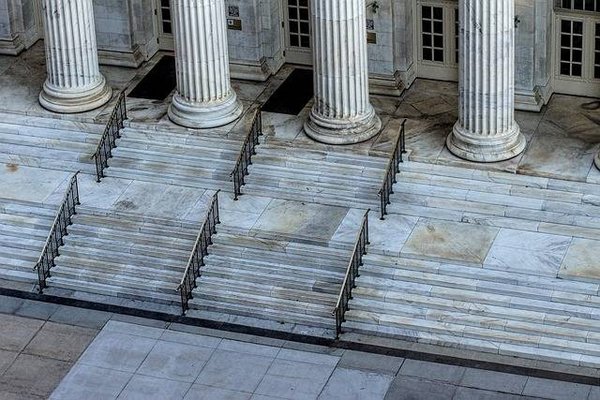 Comprendre la procédure pénale : Un Guide Incontournable